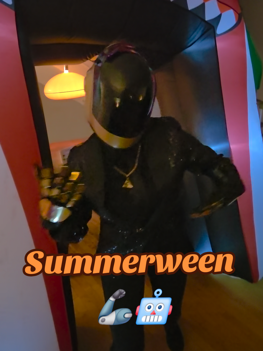 @Hikari Cosplayer