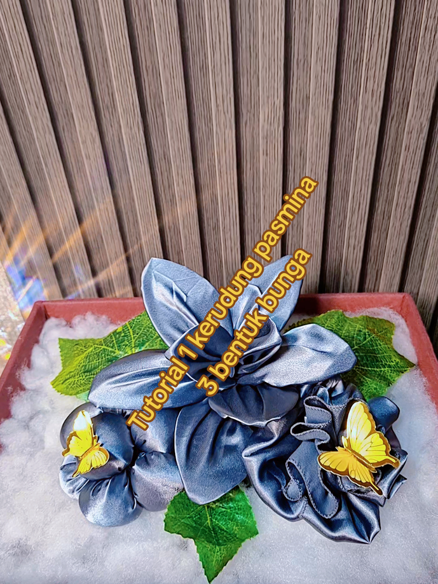 @Siti Fatimah|Gift Box