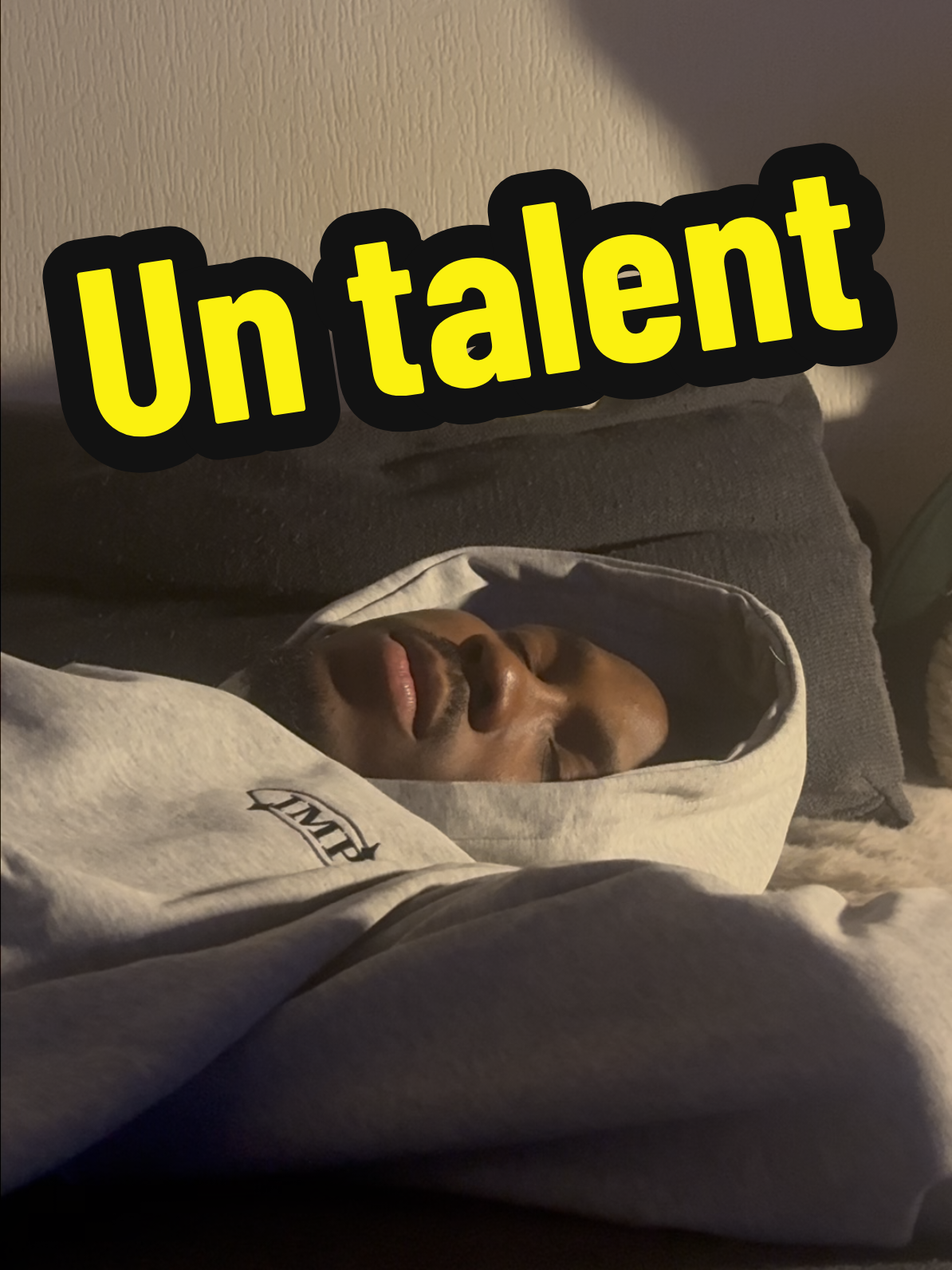 @DJAMAH Amèvi Médard