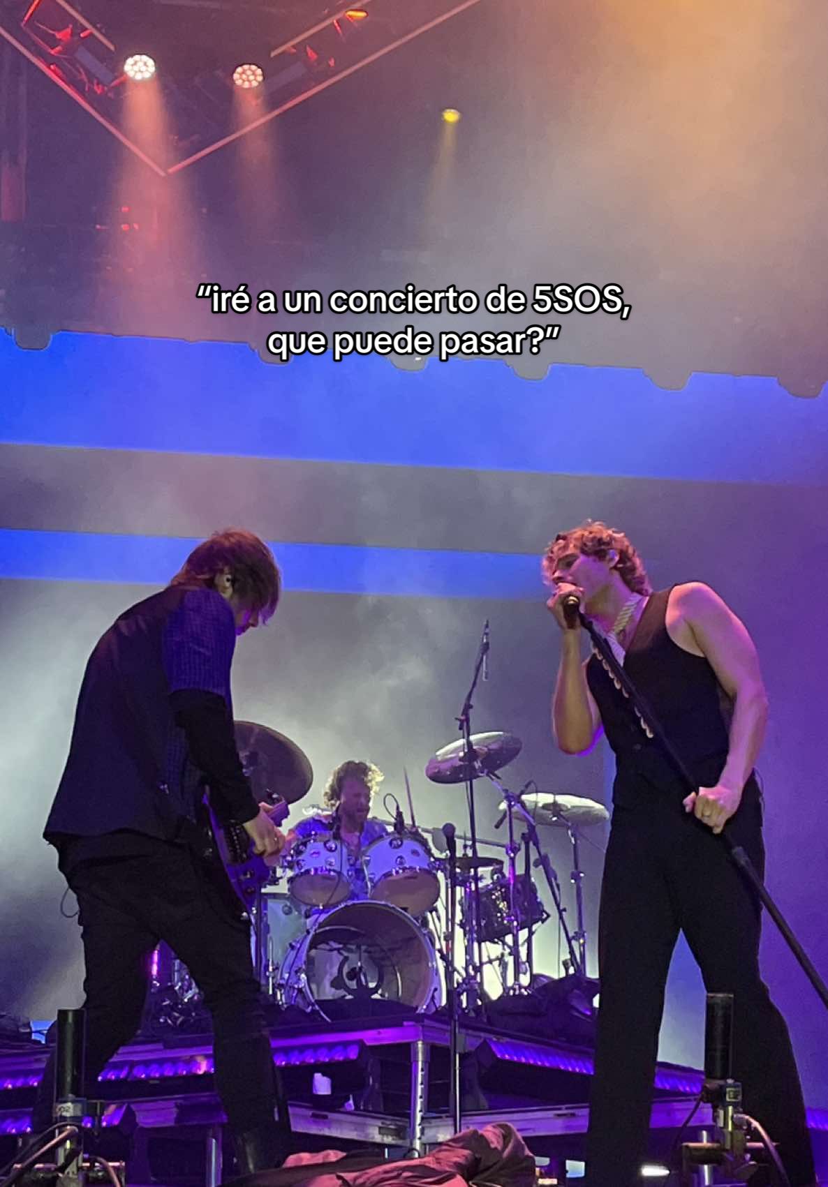 @⊹.⋆alex⋆.⊹