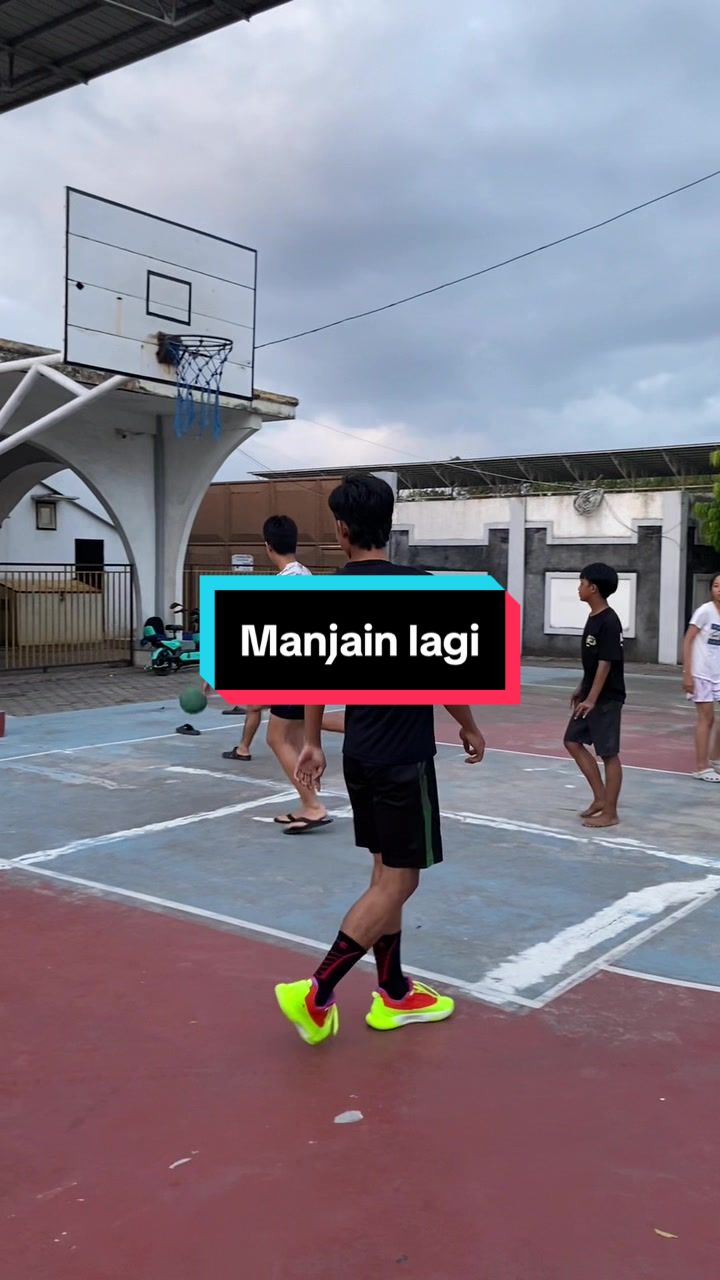 @Pebasket Desa