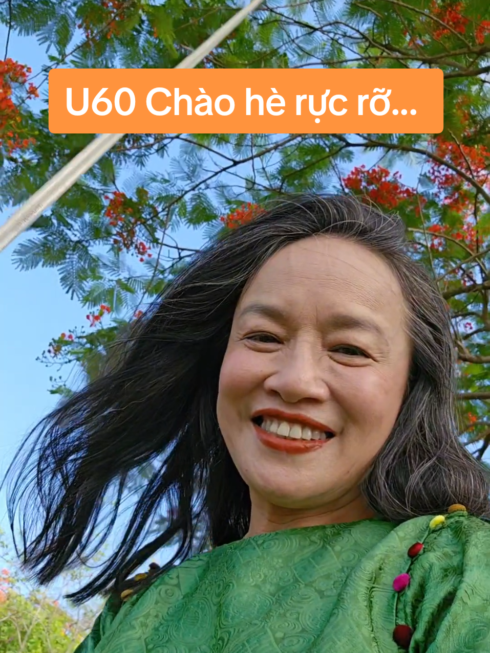 @Diễn vi&ecirc;n T&uacute; Oanh