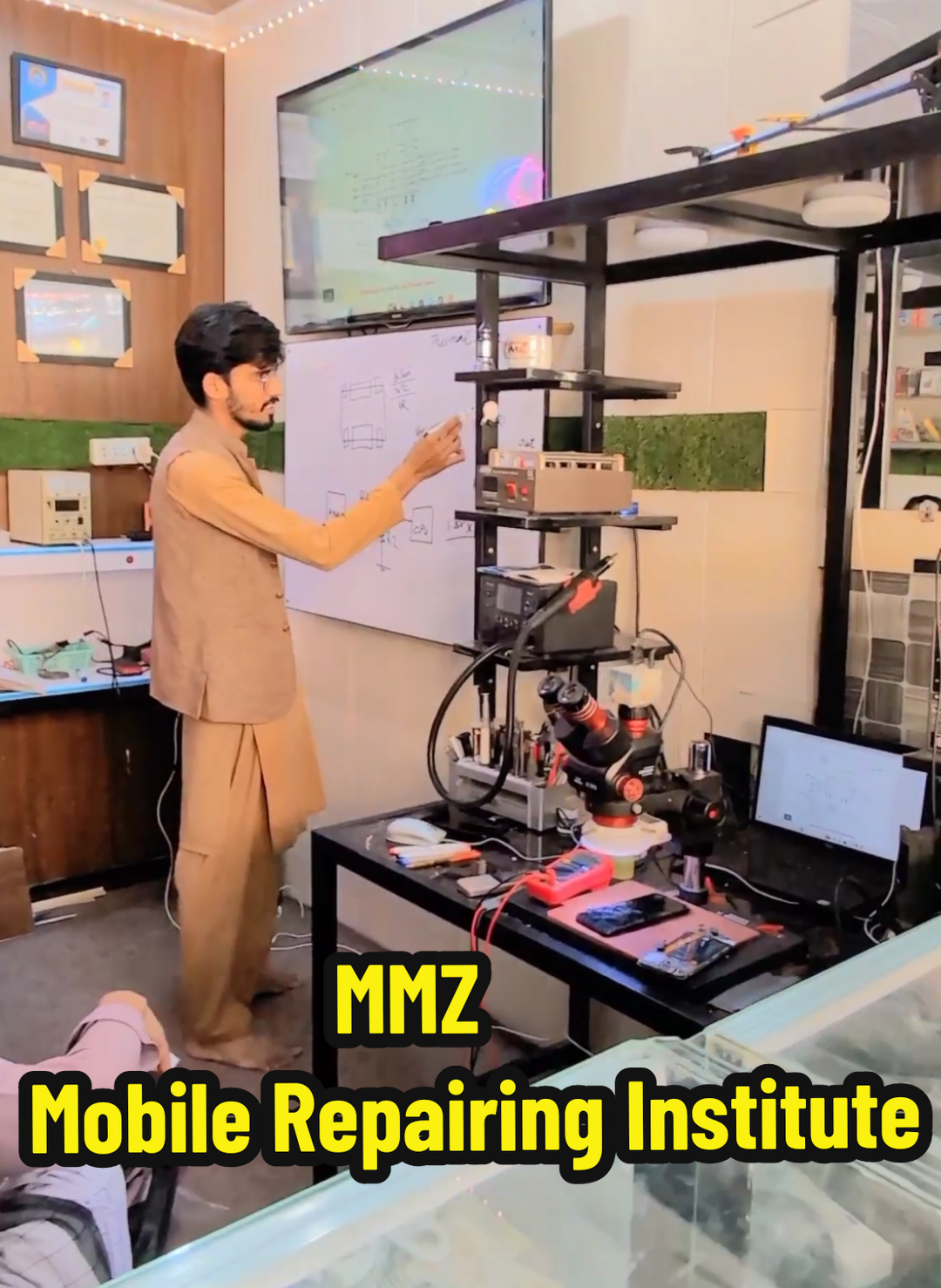 @mister.mobile.zone