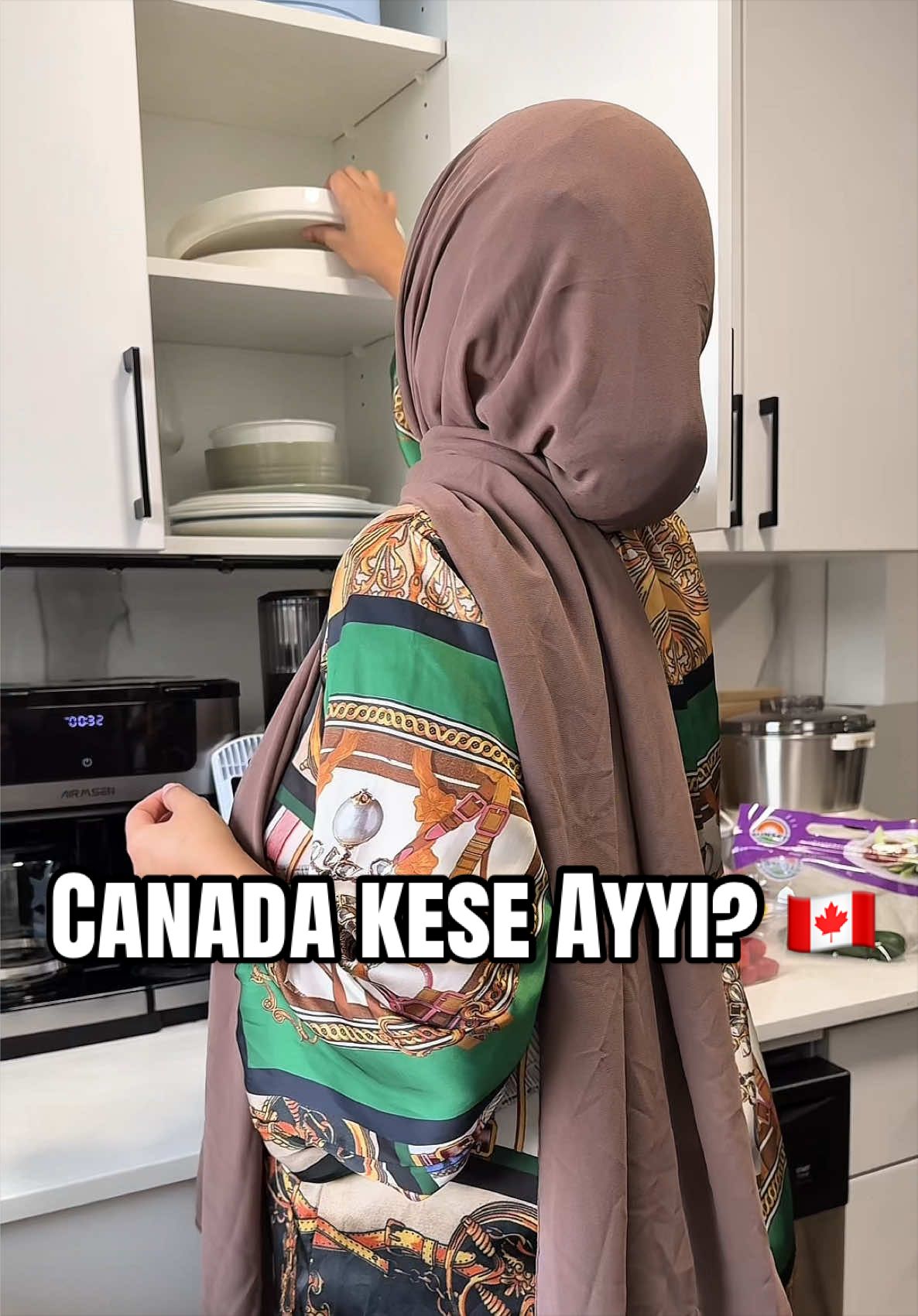 @Cobeeya🇵🇰🇨🇦