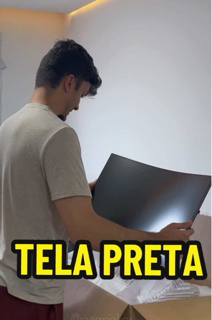 @Ana Paker