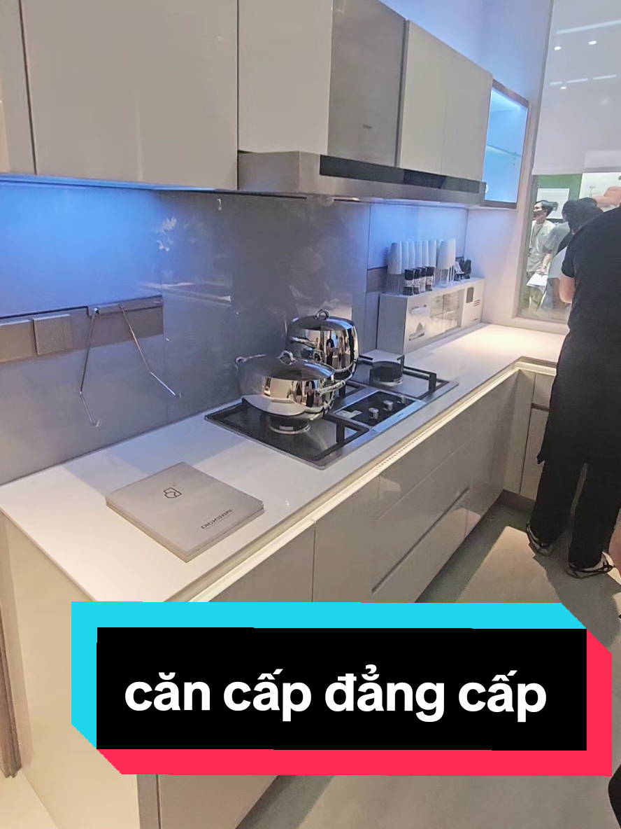 @THẰNG THỢ ĐỤNG