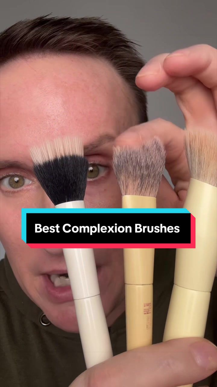@Mister.makeupartist (Trevor)