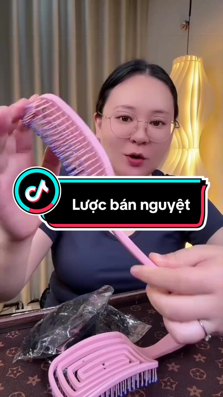 @Cửa h&agrave;ng gia dụng T&ocirc;m T&yacute;