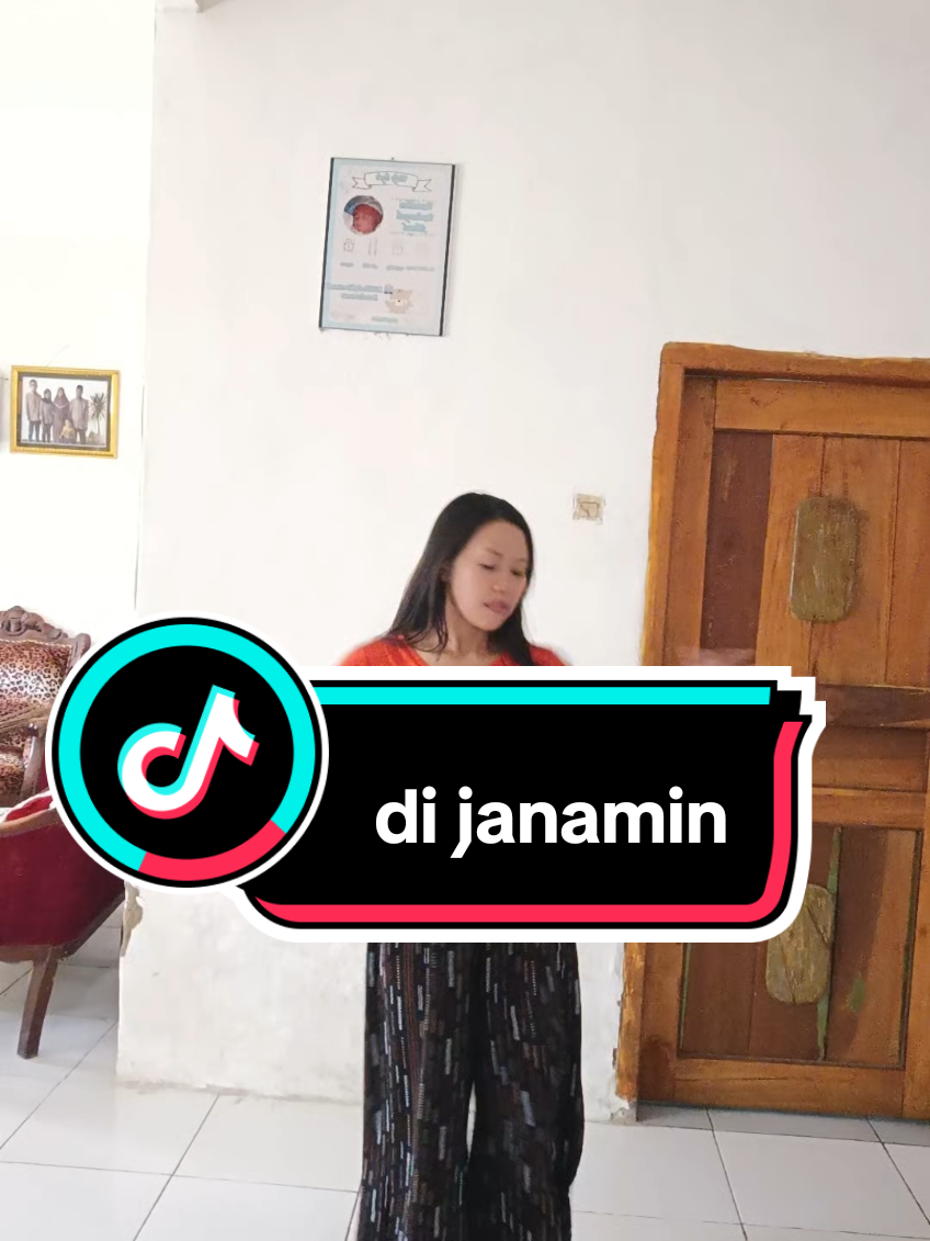 @AmyRama05