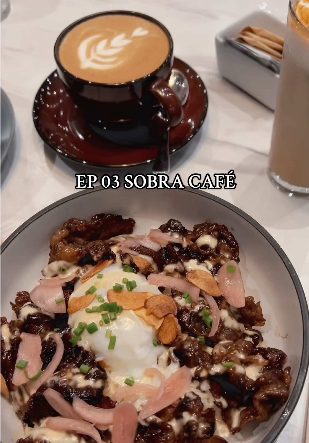 @Joy A. | Travel, Food & Life