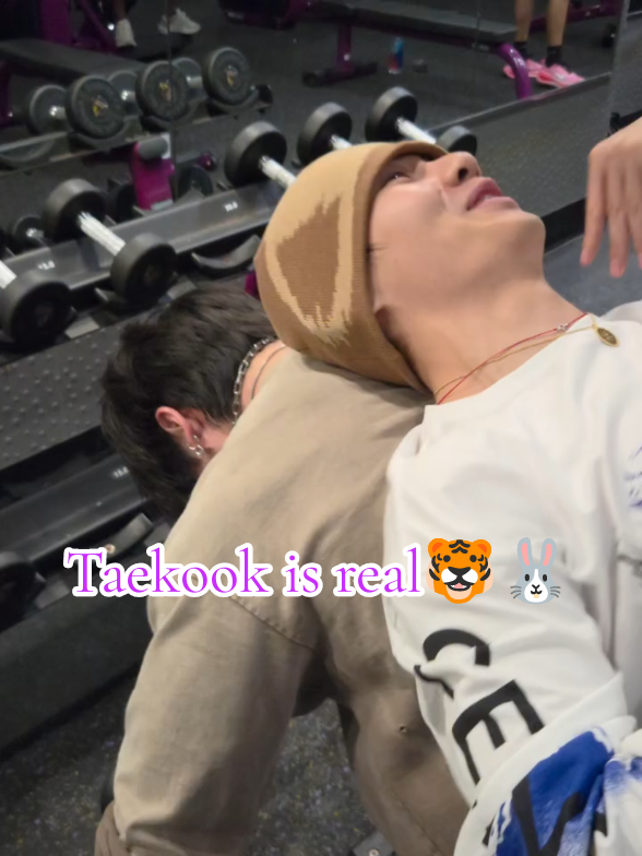 @💚🐻Mrs Jiya Kimtaehyung🐰💜