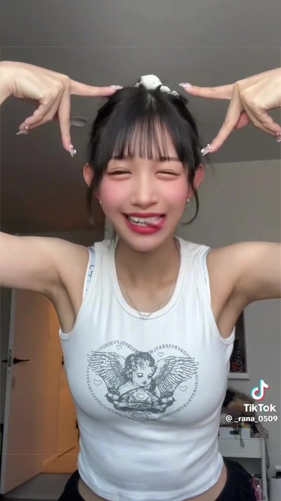 @可愛い子紹介bot