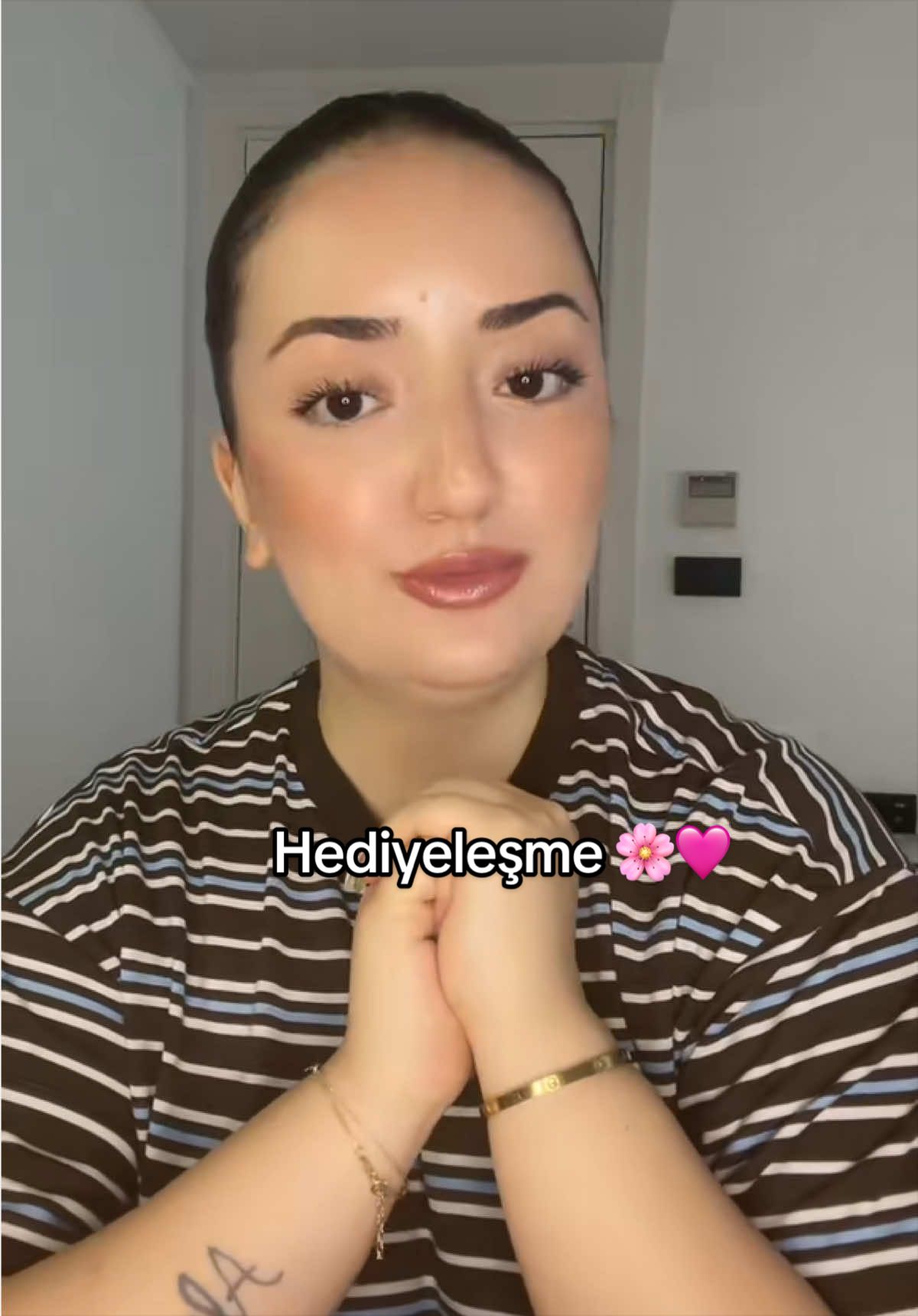 @Hazallll