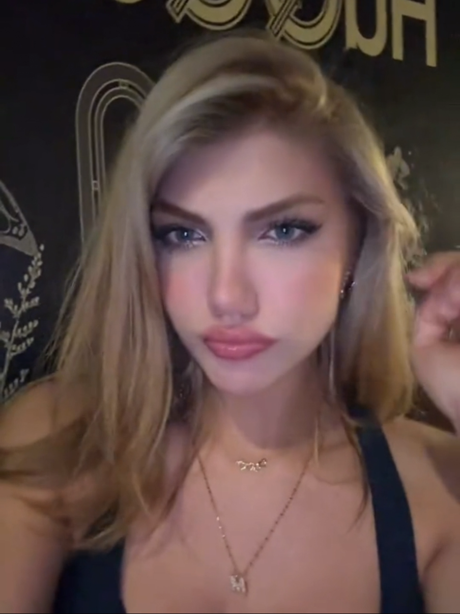 @𝗁𝖺𝗌𝗍𝗂