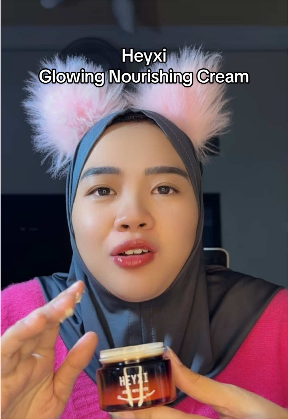 @EkaNis14