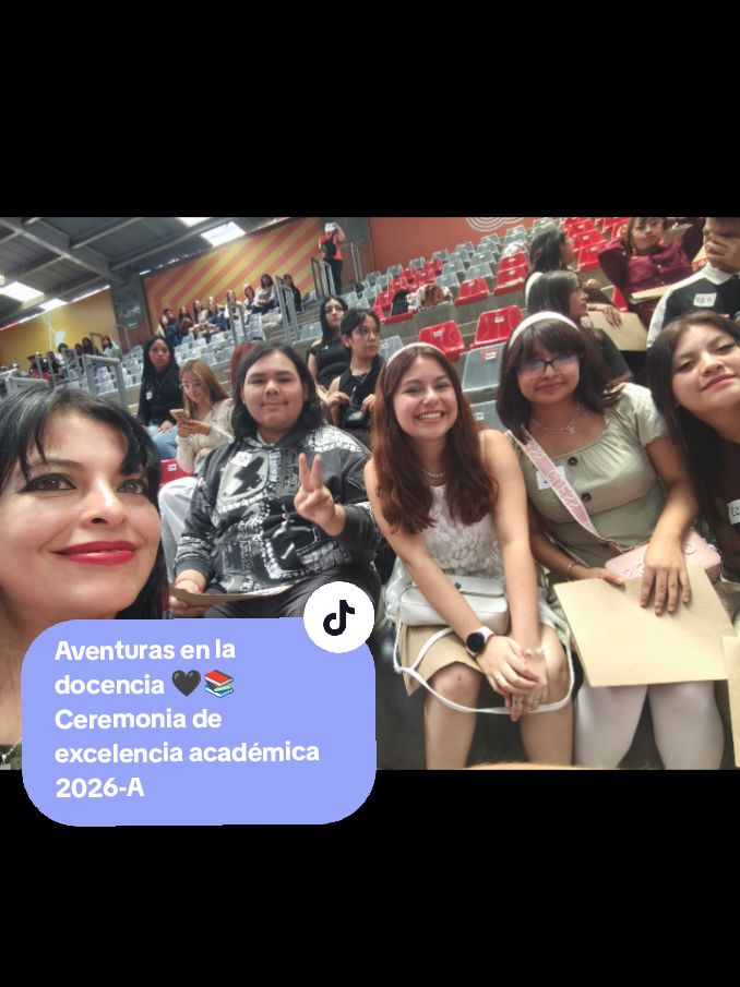 @Vitmagen (V.Magall&oacute;n)