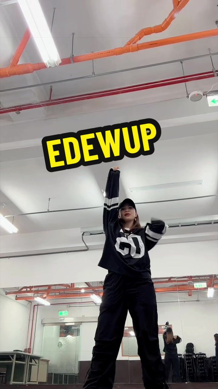 @K.