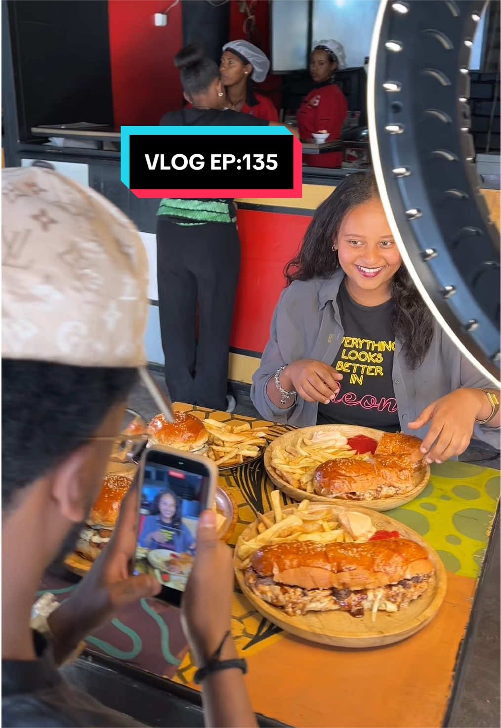 @Mel vlogs🎥