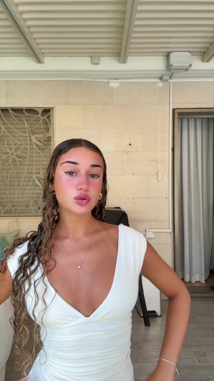 @נועה