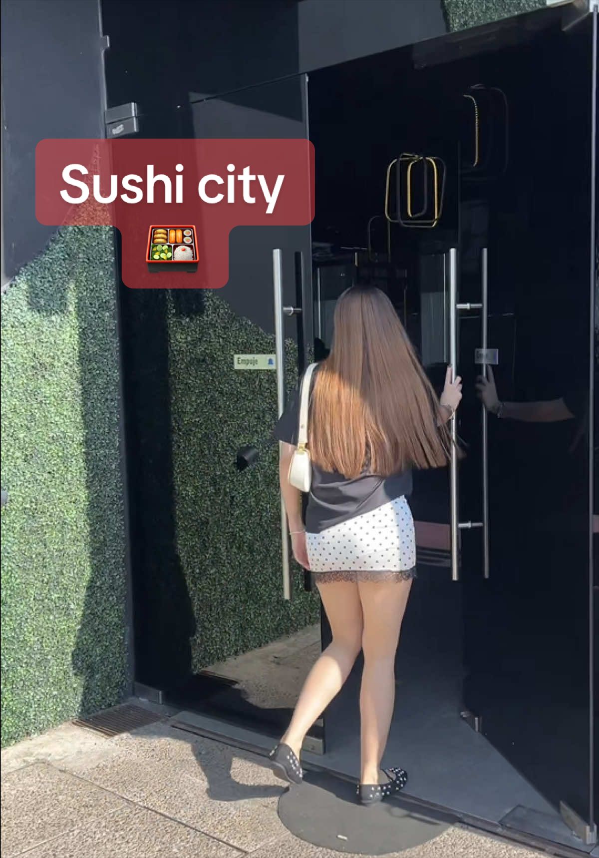 @Sam⭐️