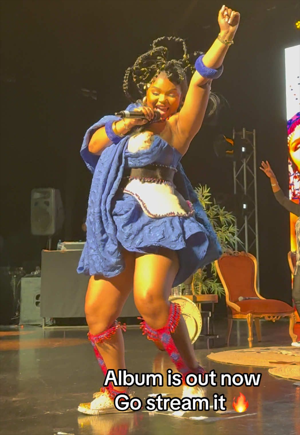 @thandiswakhalifonia