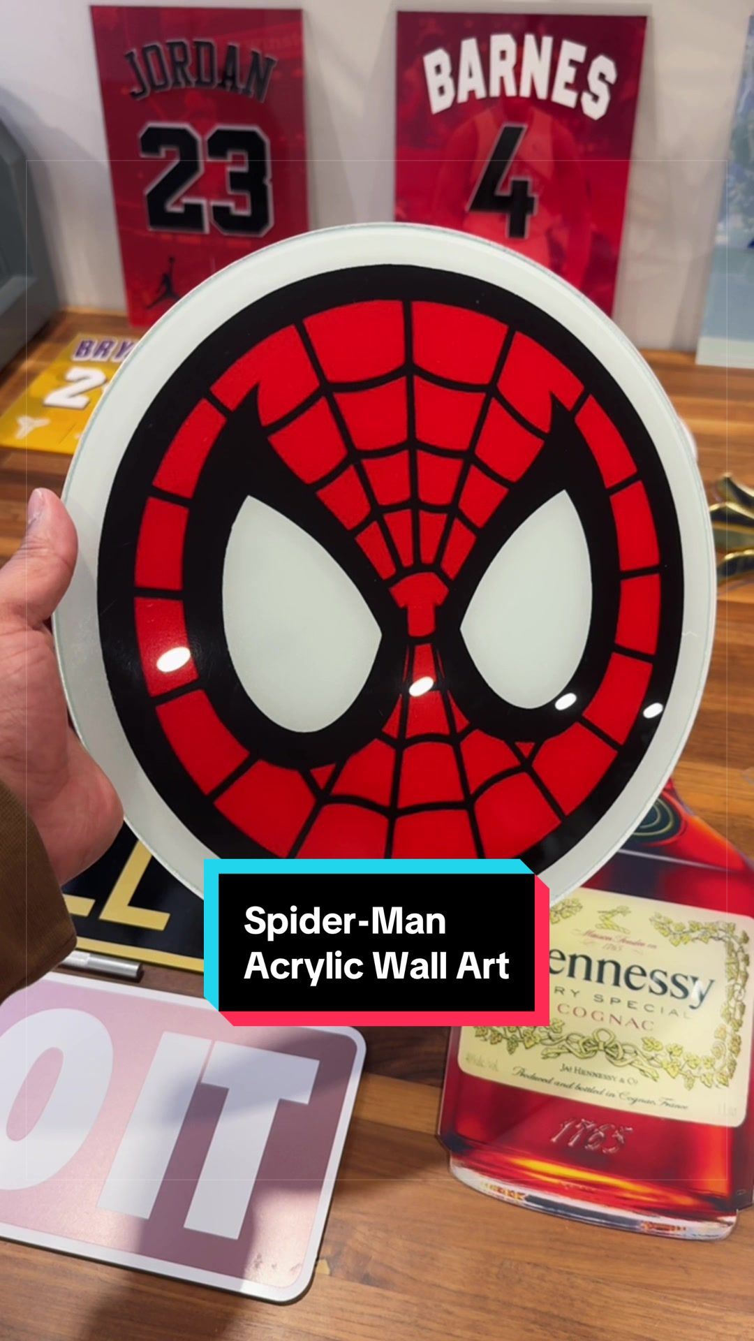 @MazerDesign | Acrylic Wall Art