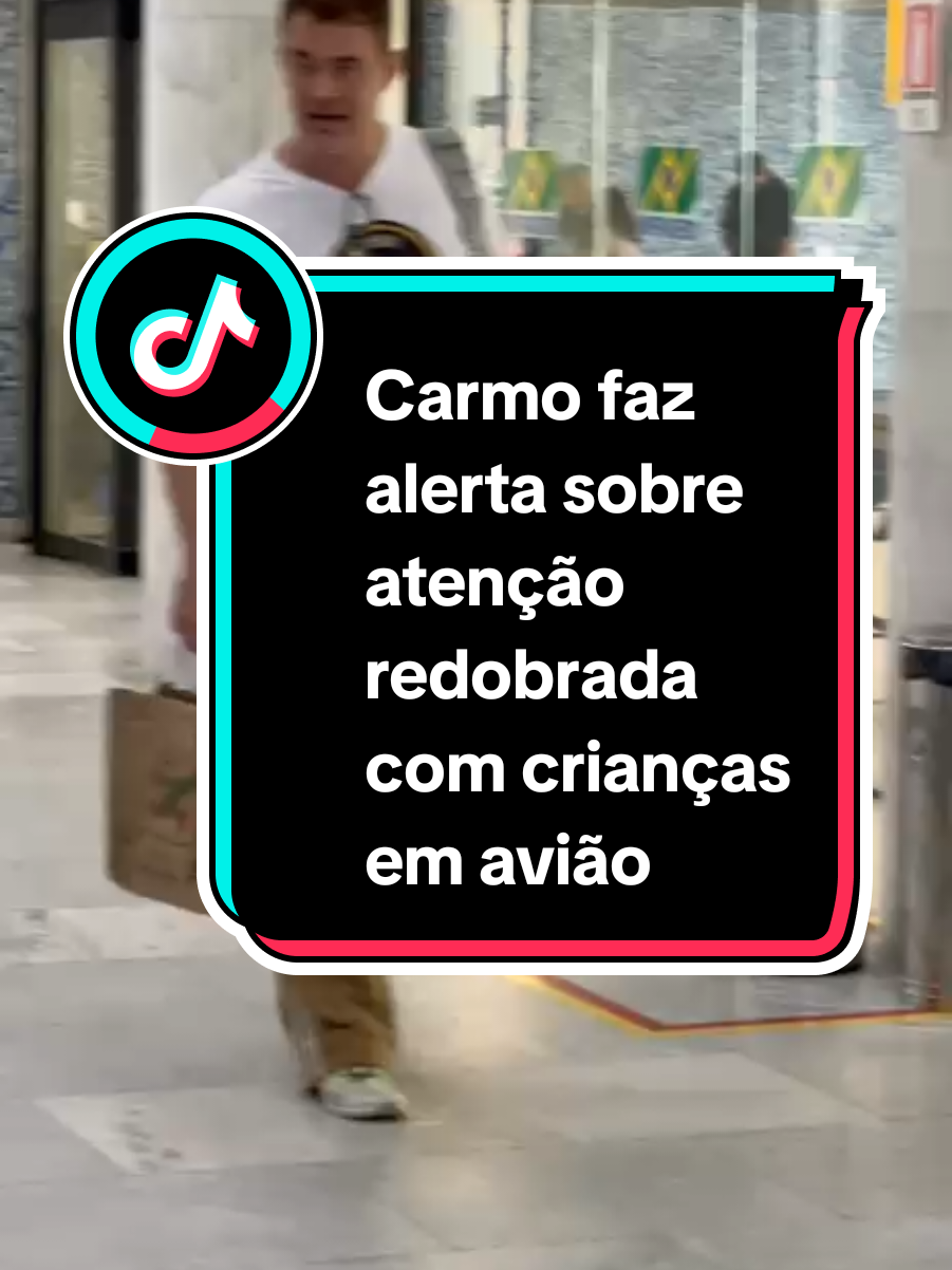 @Famosando