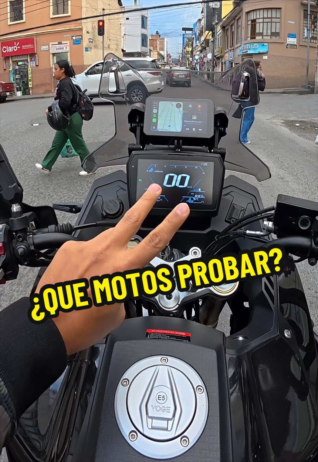 @Ramiro Alexander | Motoviajero