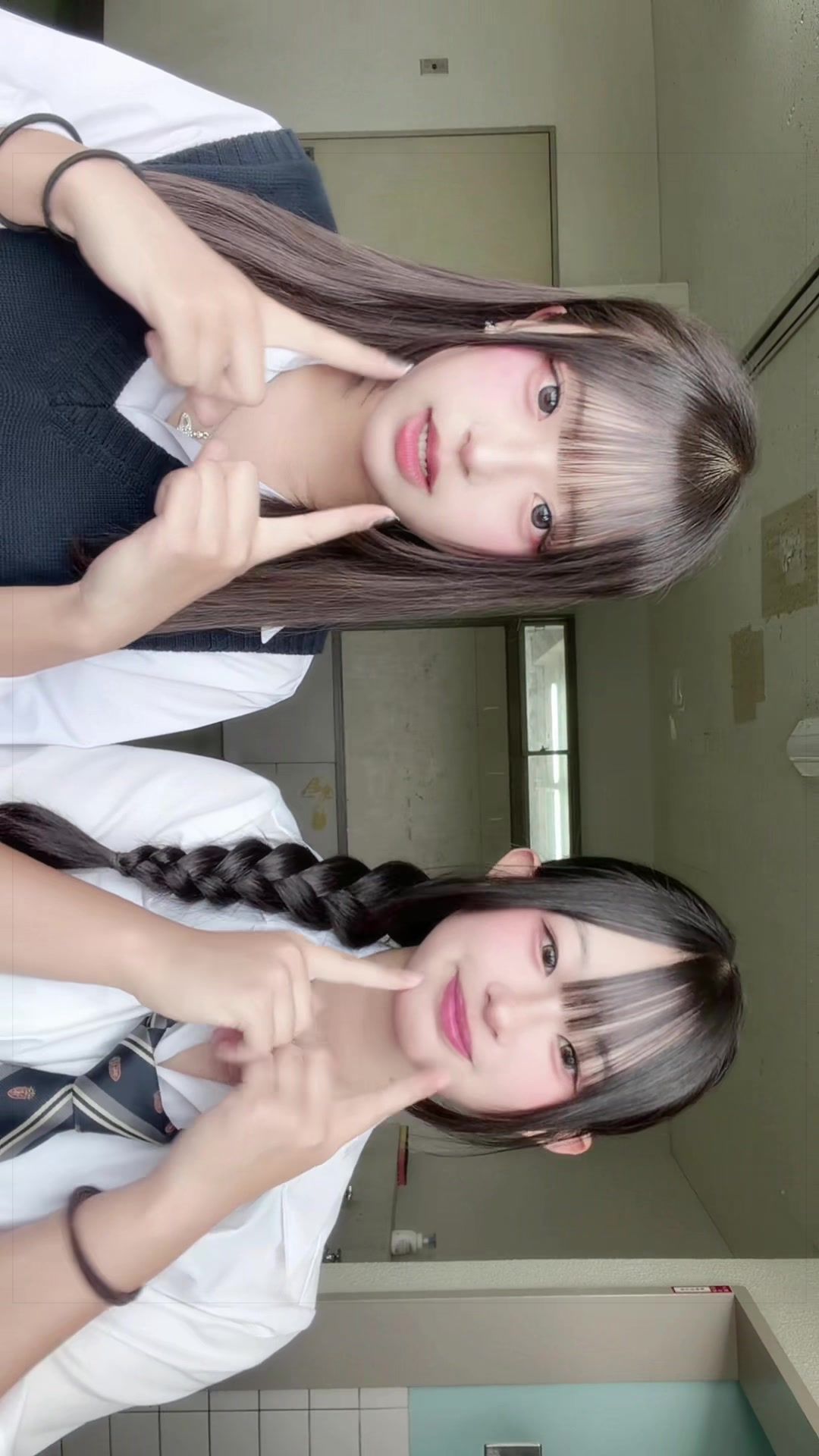 @あんな