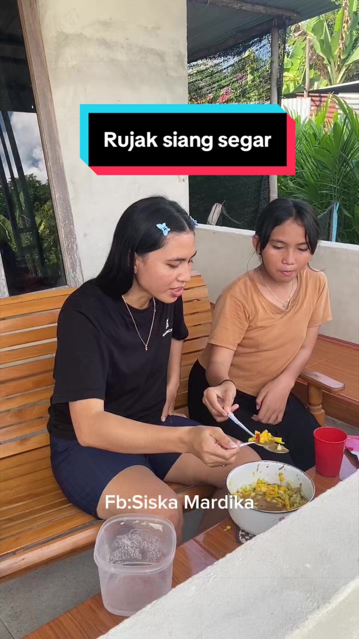 @Siska🦋