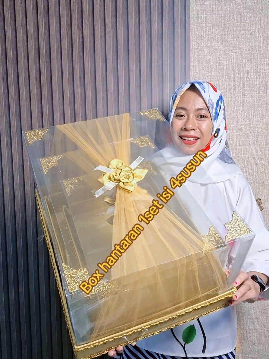@Siti Fatimah|Gift Box