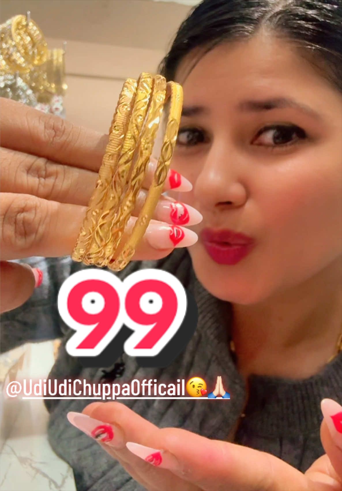 @Udi Udi Chuppa😘Alina Baskota