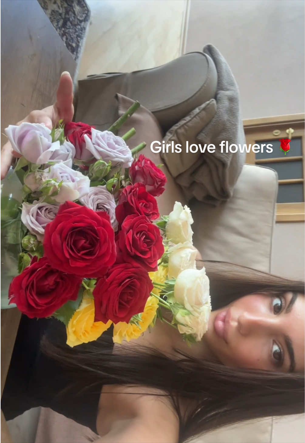 @Akiko🌹