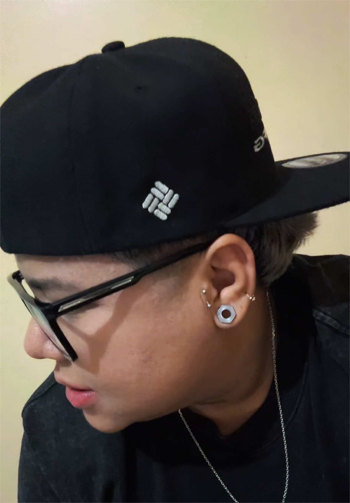 @🐼