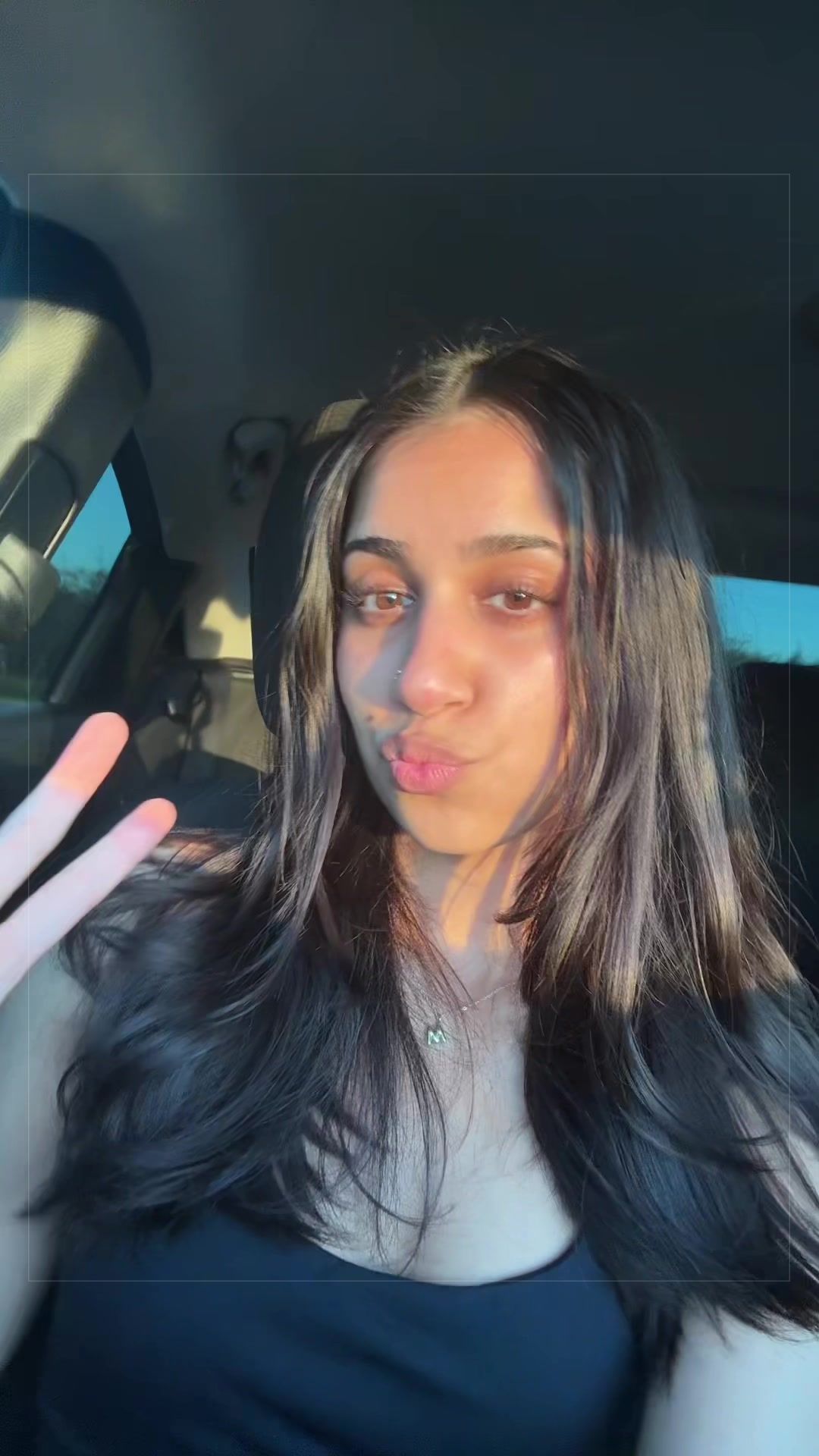 @M.R
