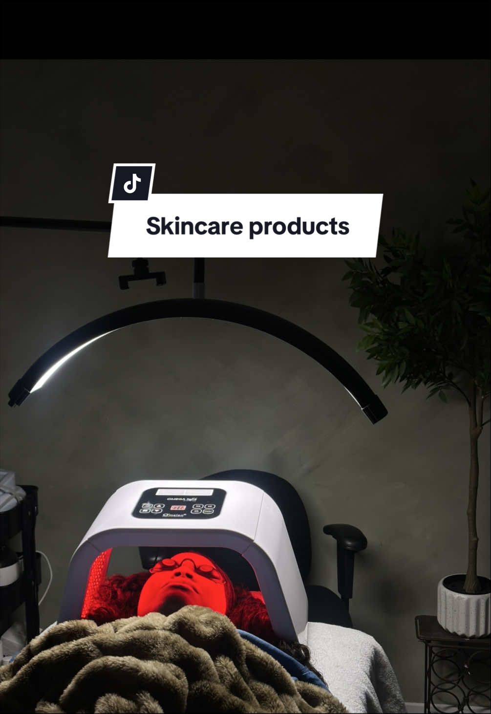 @MONTREAL SKINCARE SPECIALIST