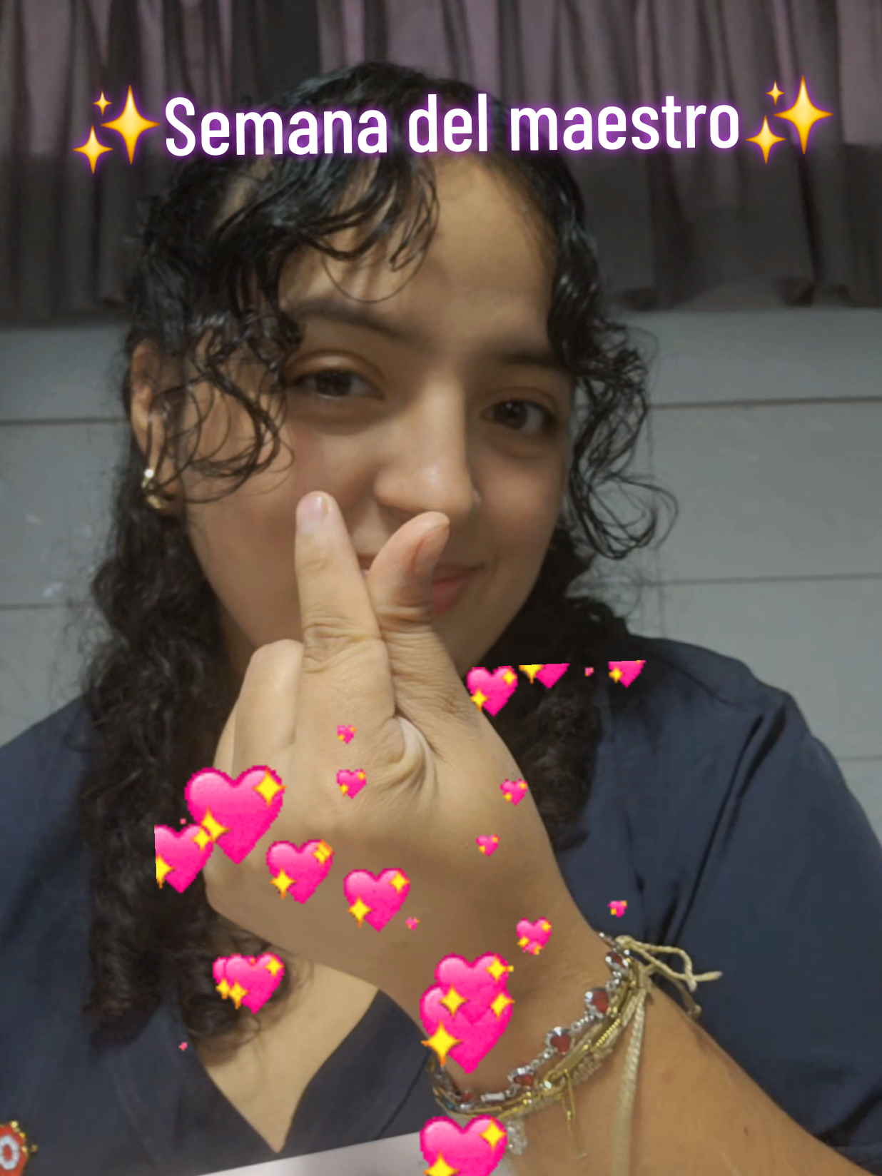 @Miss Brenda | Docente