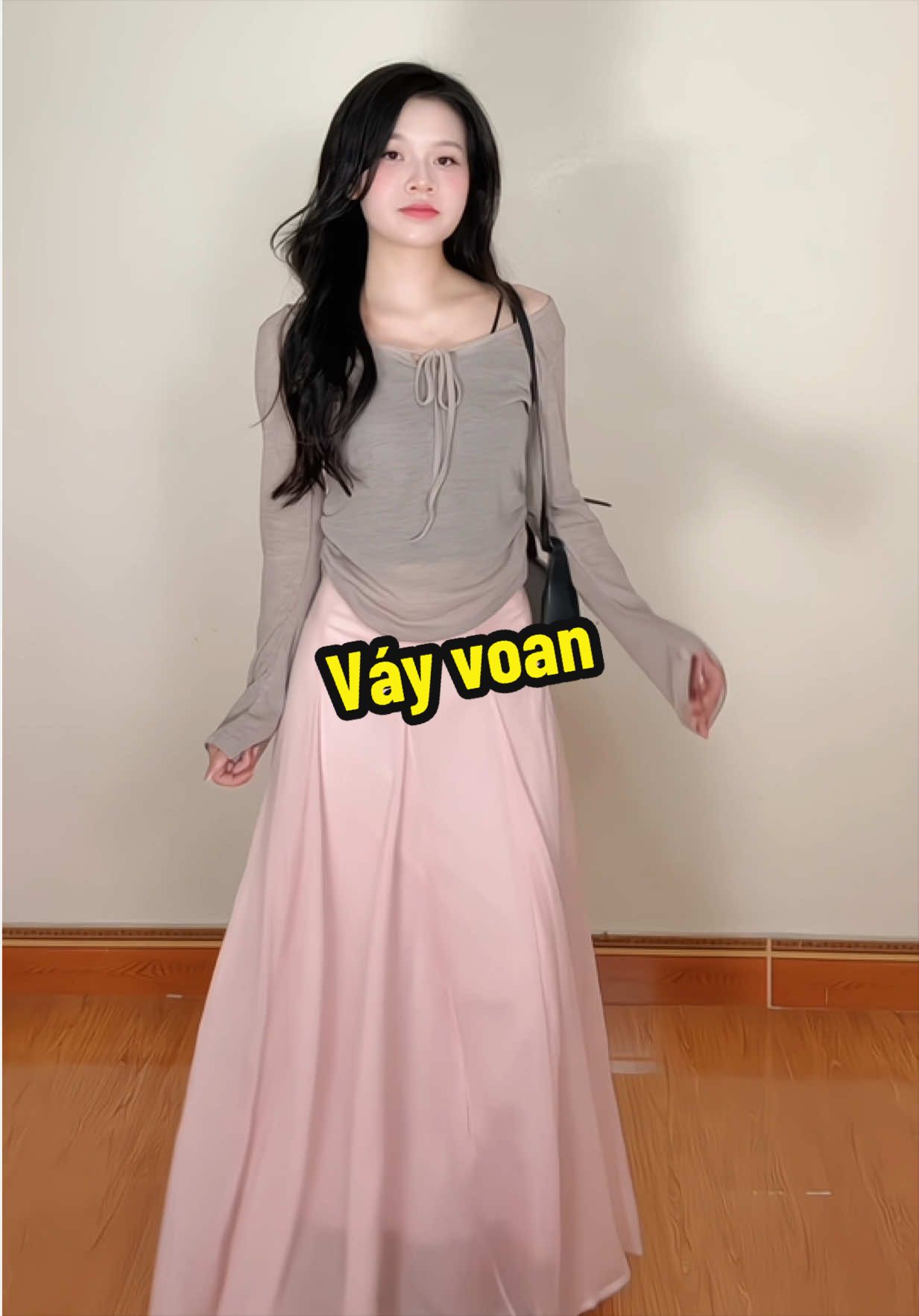 @Hằng t&uacute;n 👻