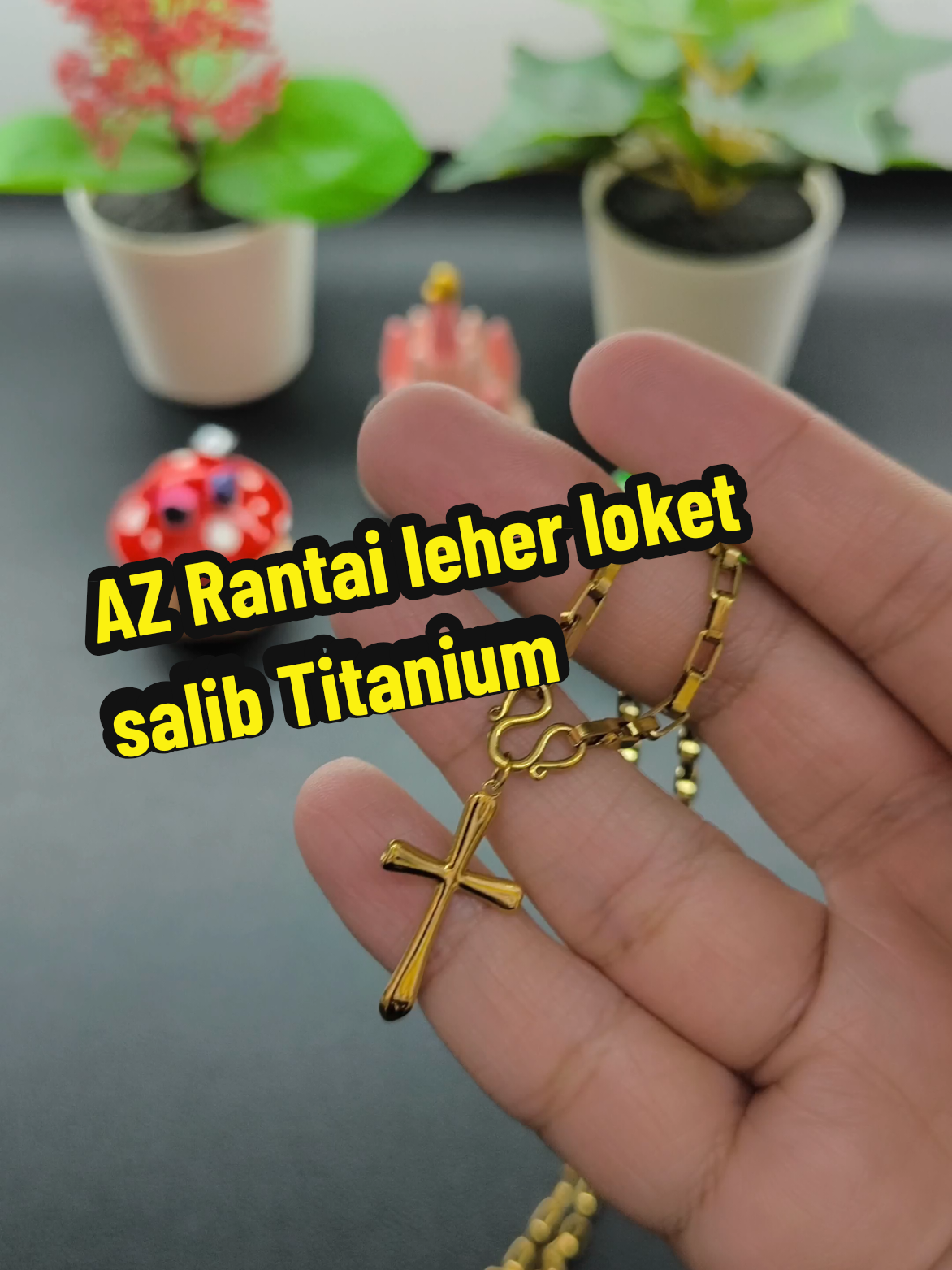@FashionForUshop
