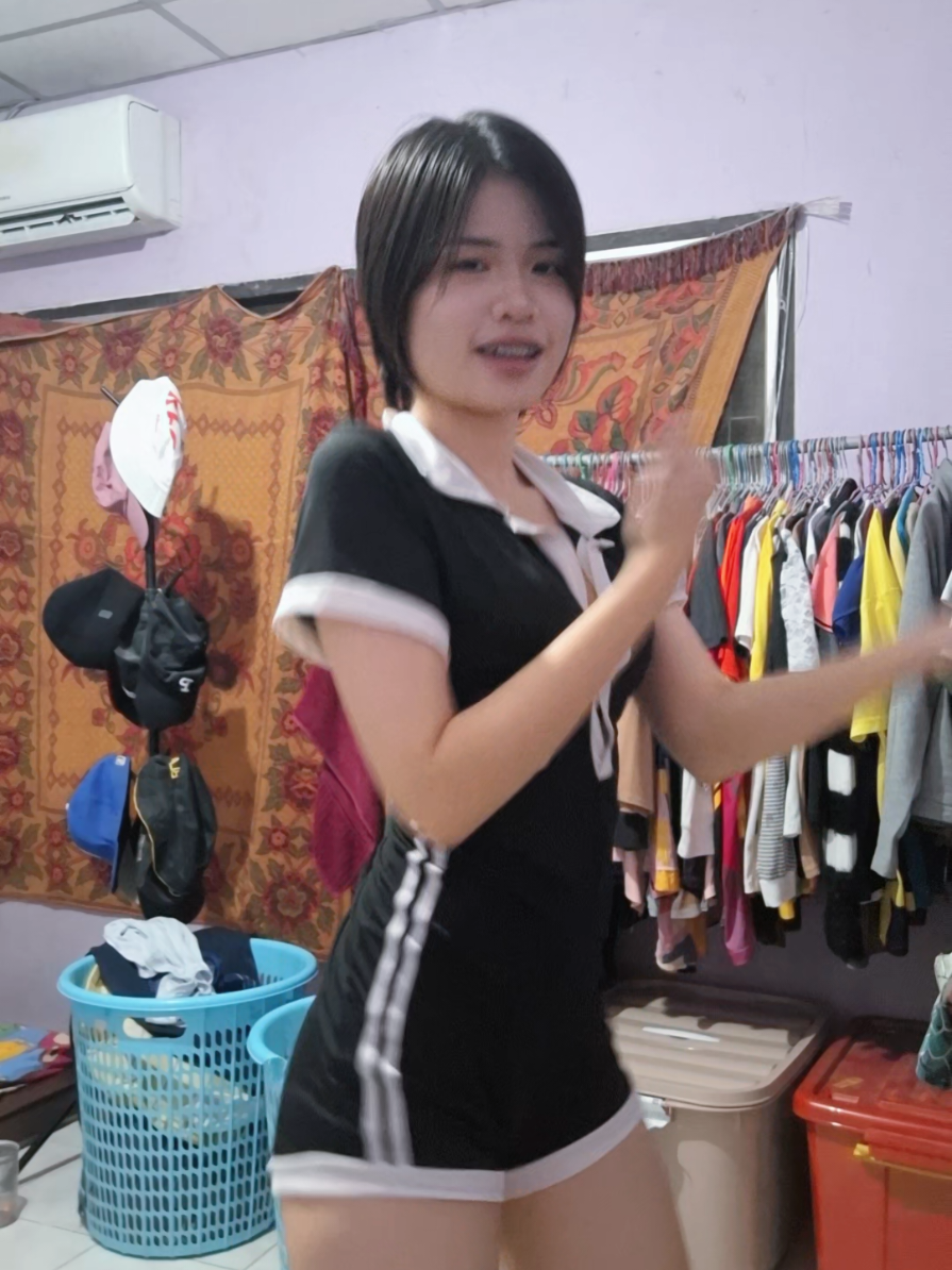 @Mɛwwi Cat