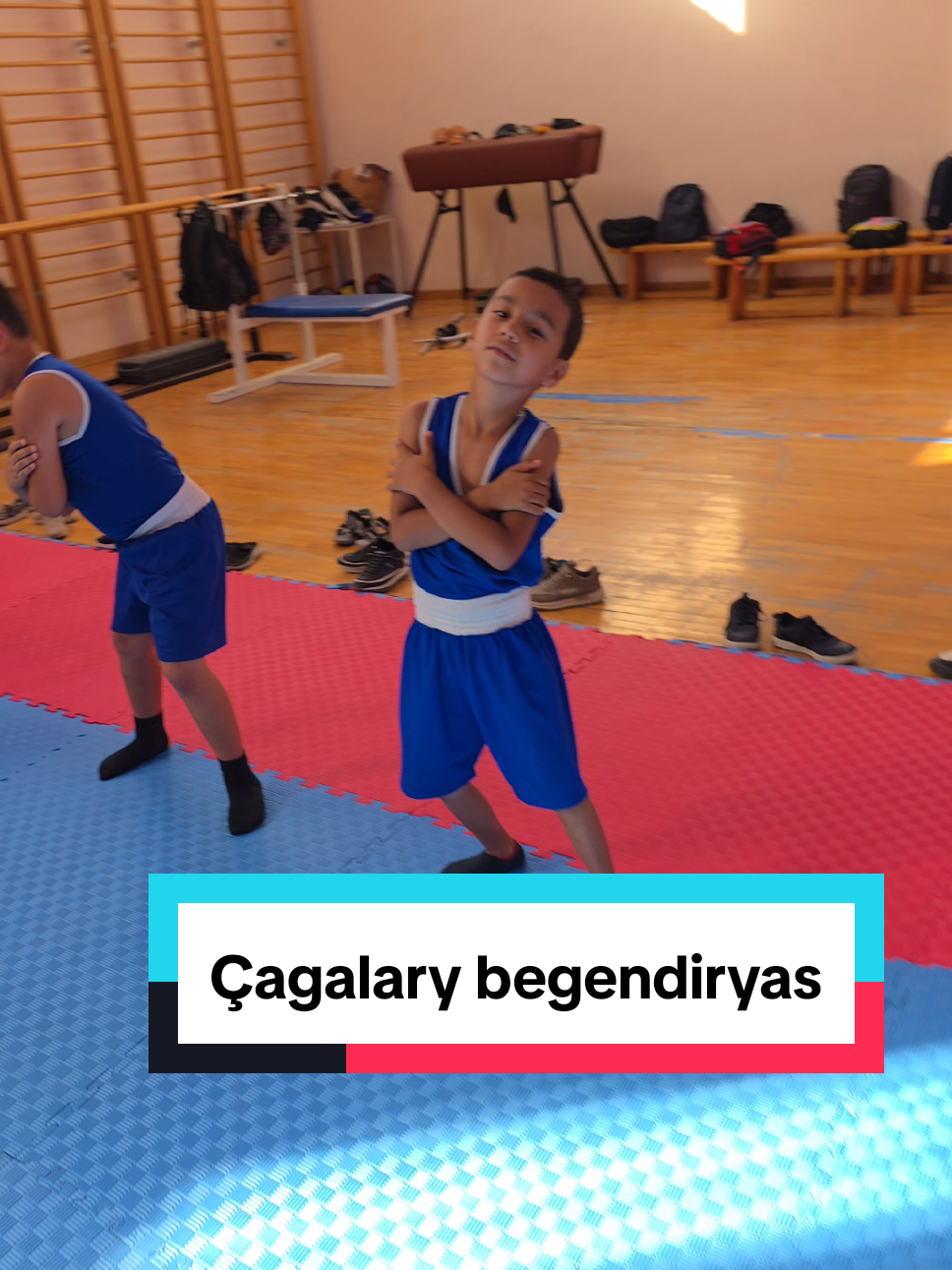 @GYPJAK_KLUB