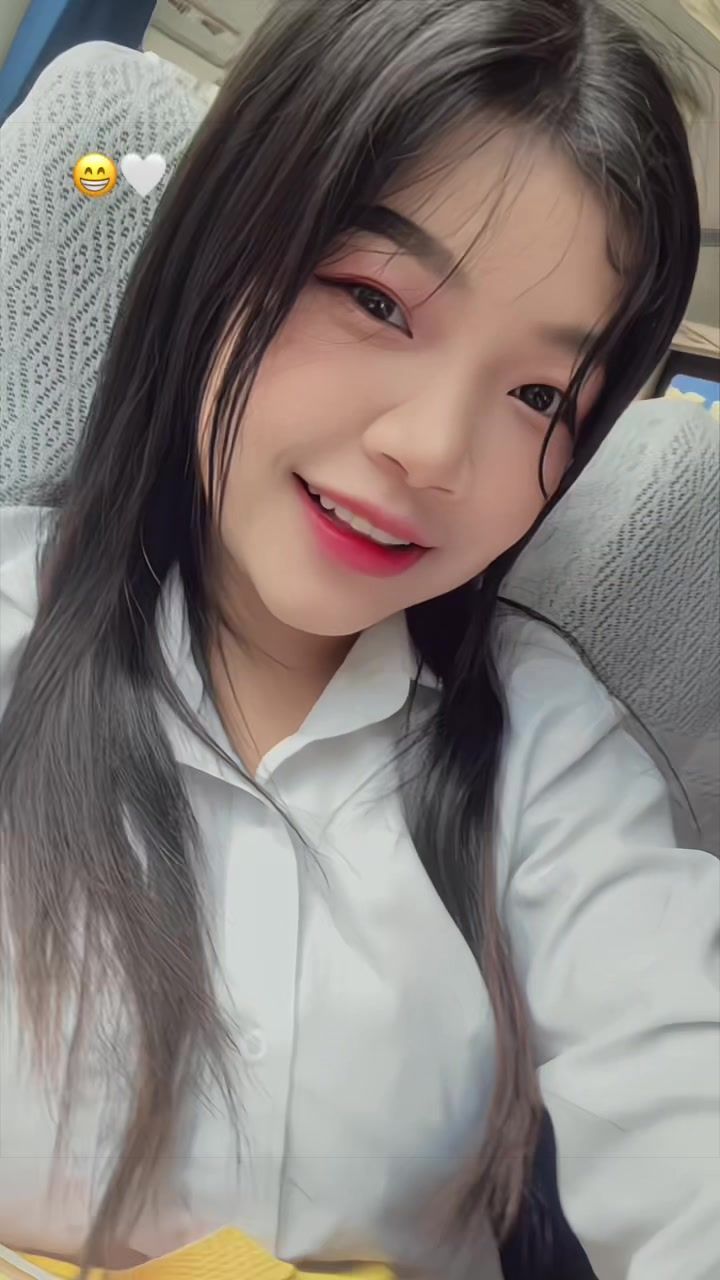 @🎀（付曼林🧸🍔)သၢဝ်တႆးLinn Yon🦋🤍