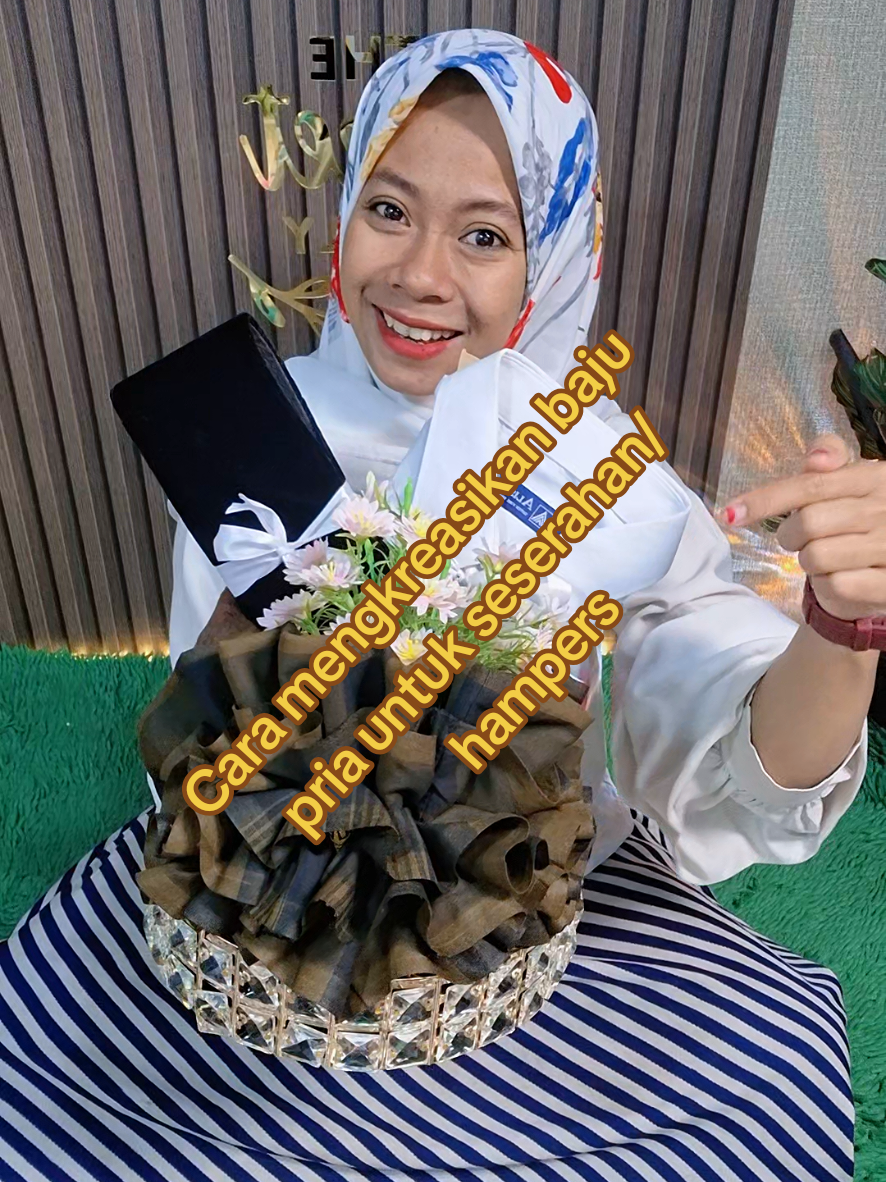 @Siti Fatimah|Gift Box