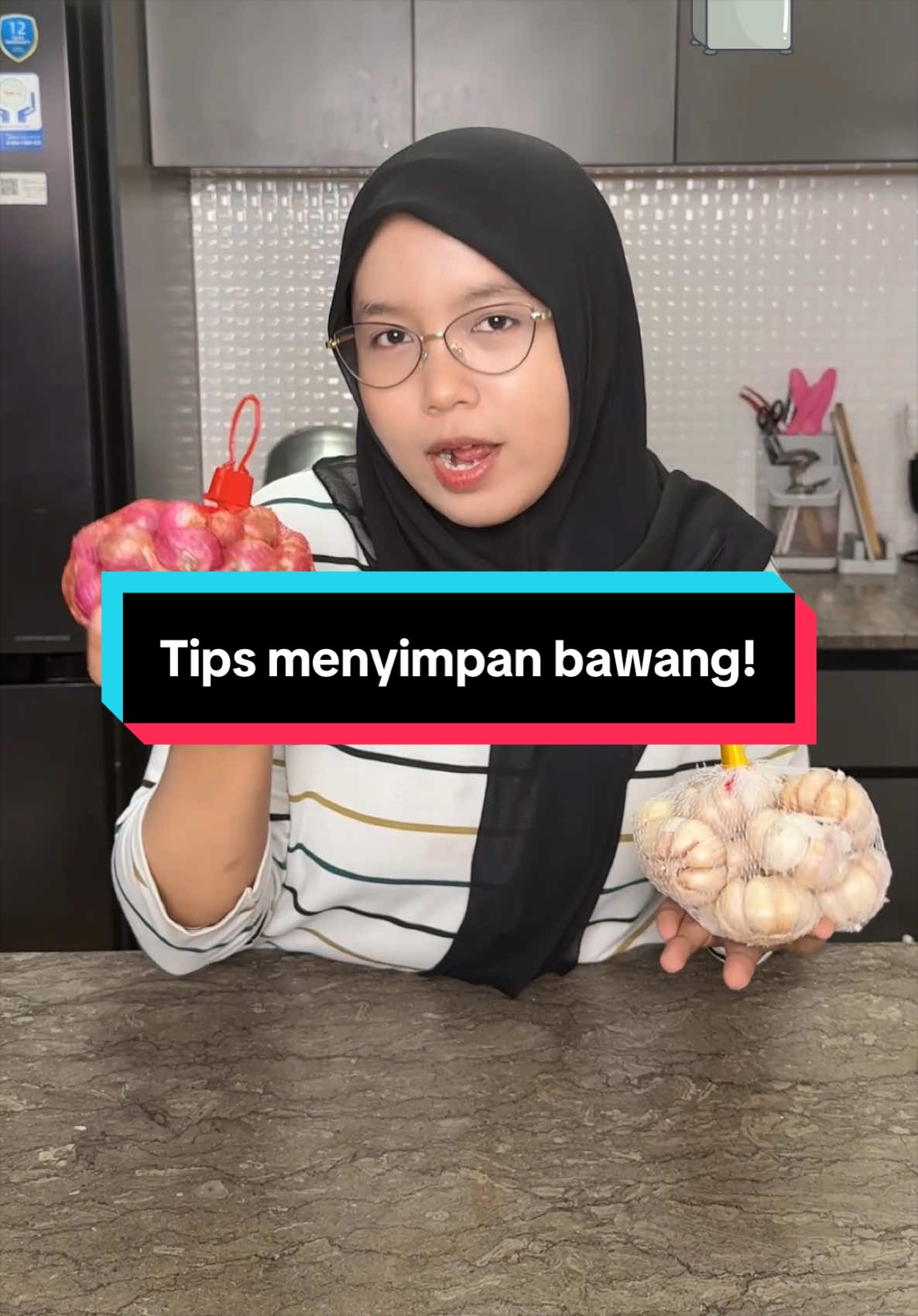 @APELICIOUS OFFICIAL