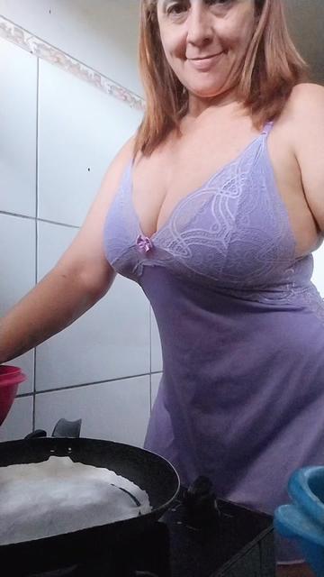 @celene oliveira