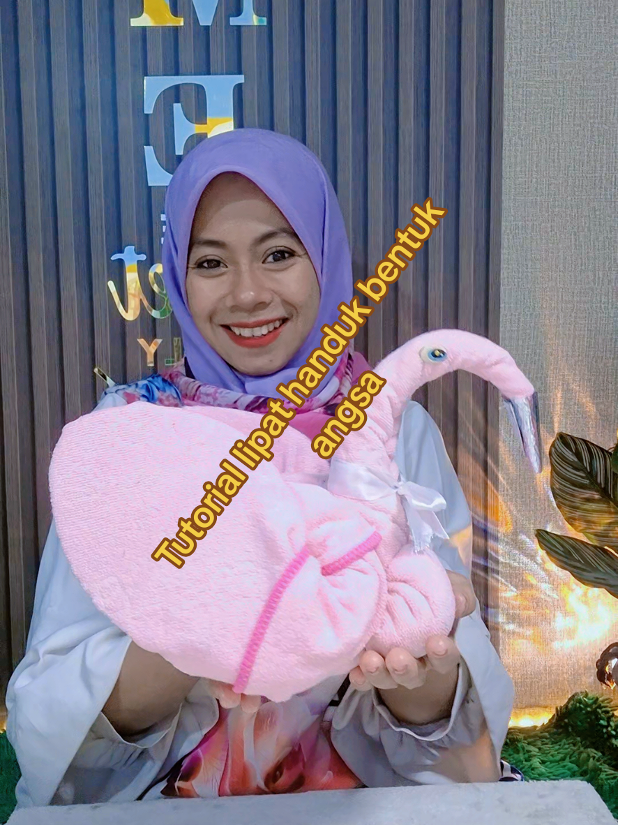 @Siti Fatimah|Gift Box