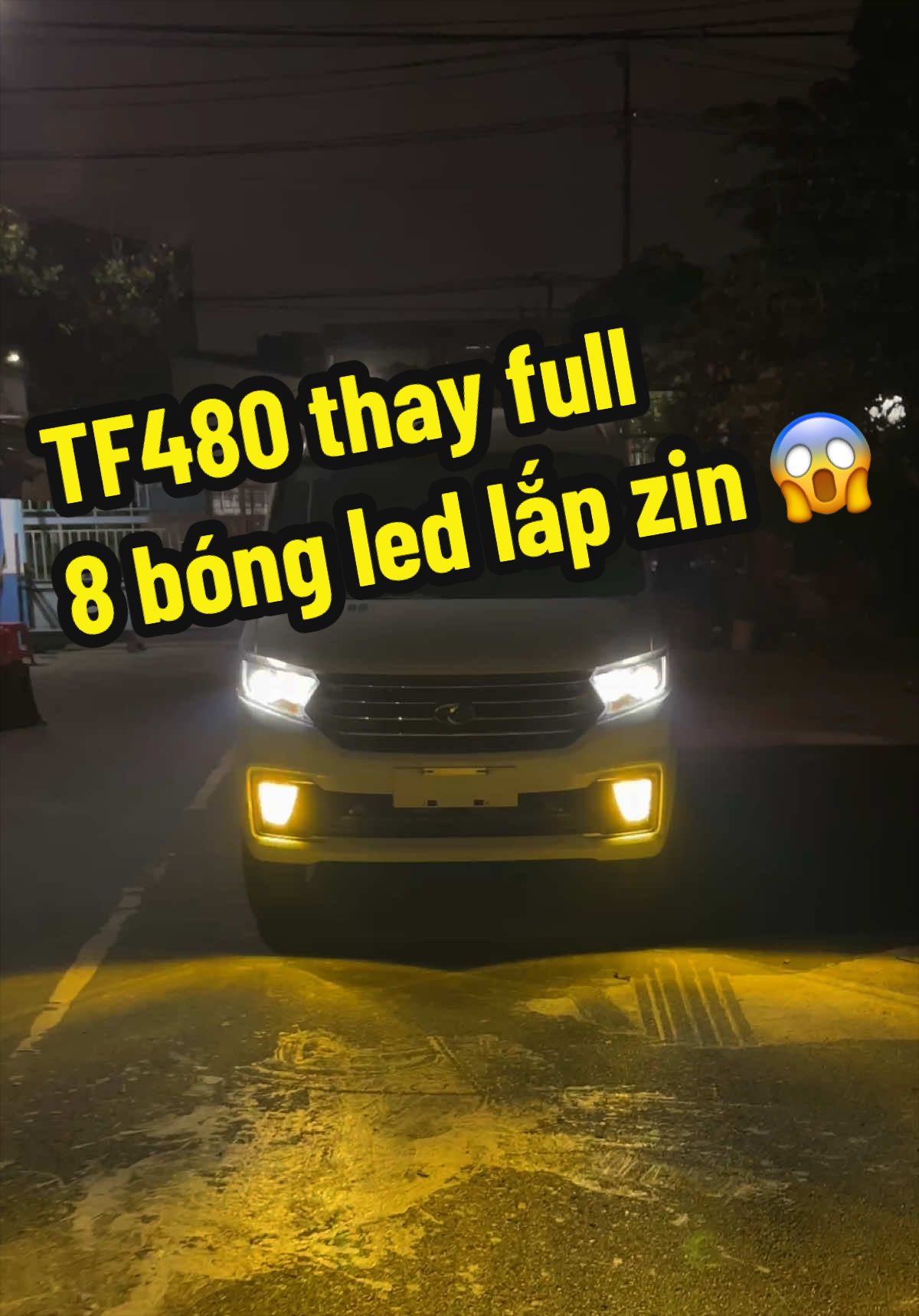 @Đ&Egrave;N LED D10