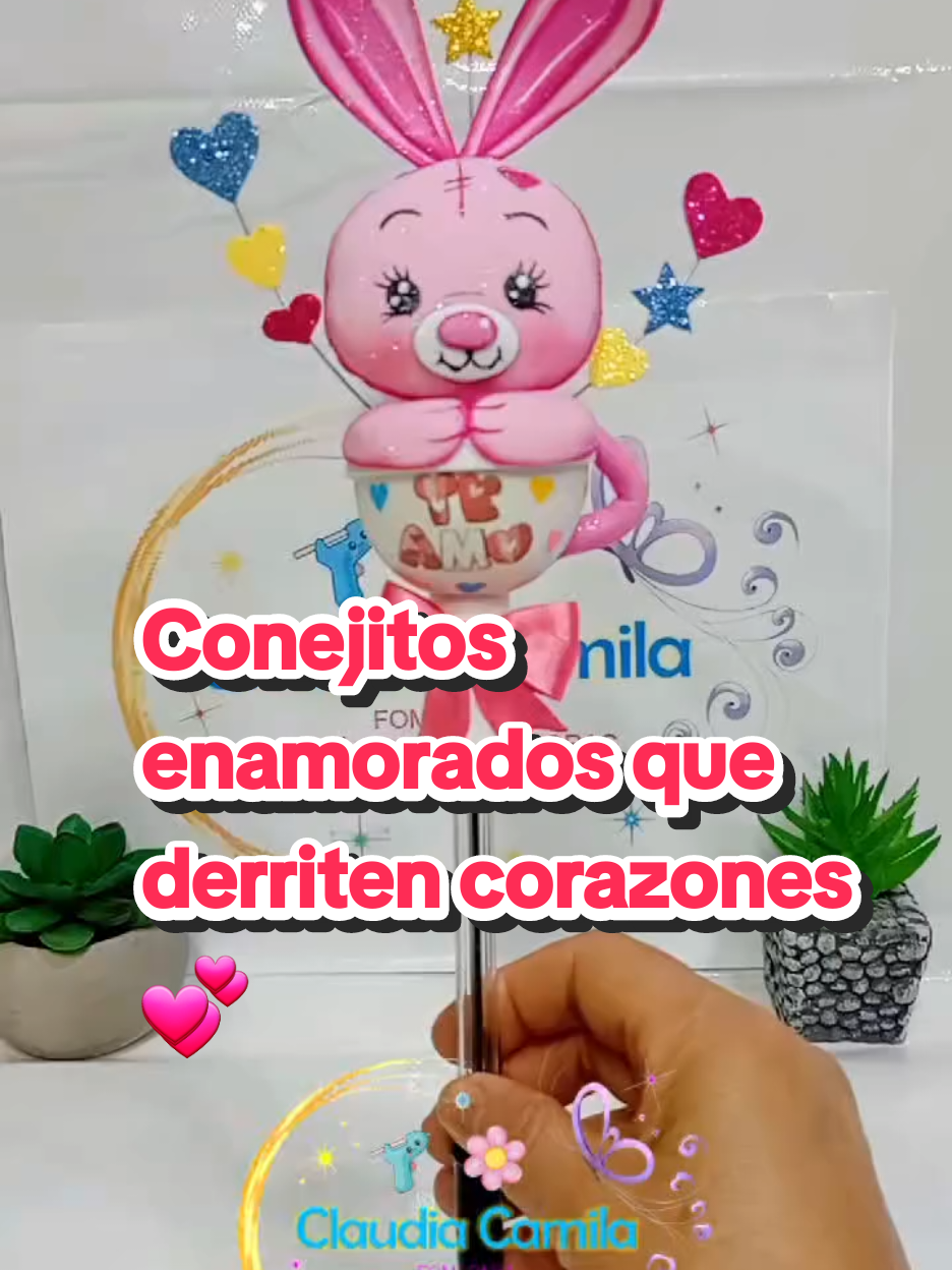 @#Claudia Camila