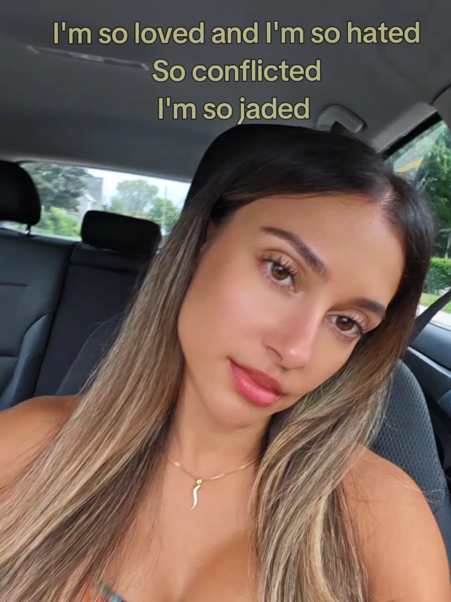 @OLIVIA🧜🏽♀️🫧