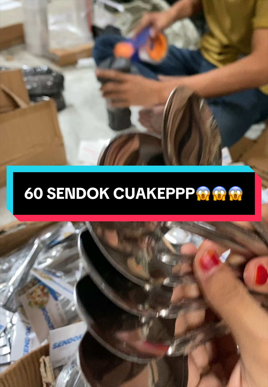 @V MART NUSANTARA